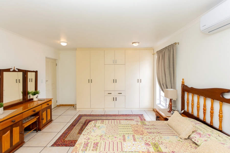 3 Bedroom Property for Sale in Laaiplek Western Cape